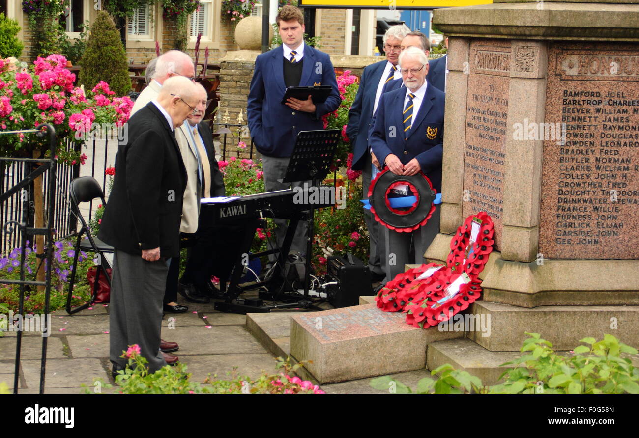 Hayfield, High Peak, Derbyshire, UK. 15 Aug, 2015.WWII veteran and President of Hayfield Royal