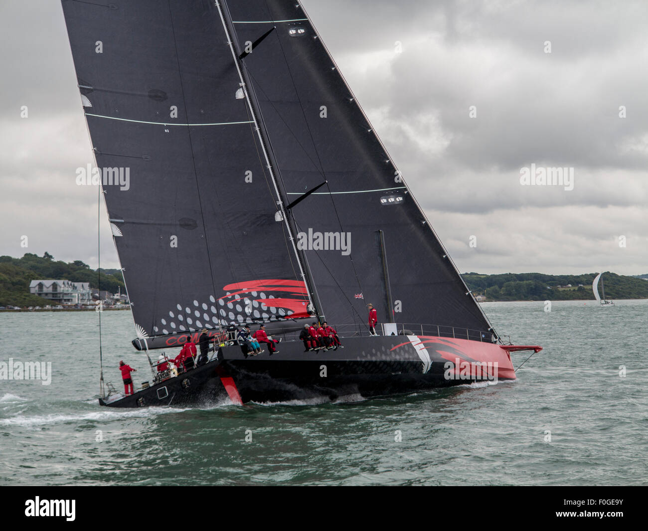 Cowes, Isle of Wight, UK. 14th August 2015. Favourite to win the 2015 Fastnet Race, Comanche trains at Cowes for the start of th Stock Photo