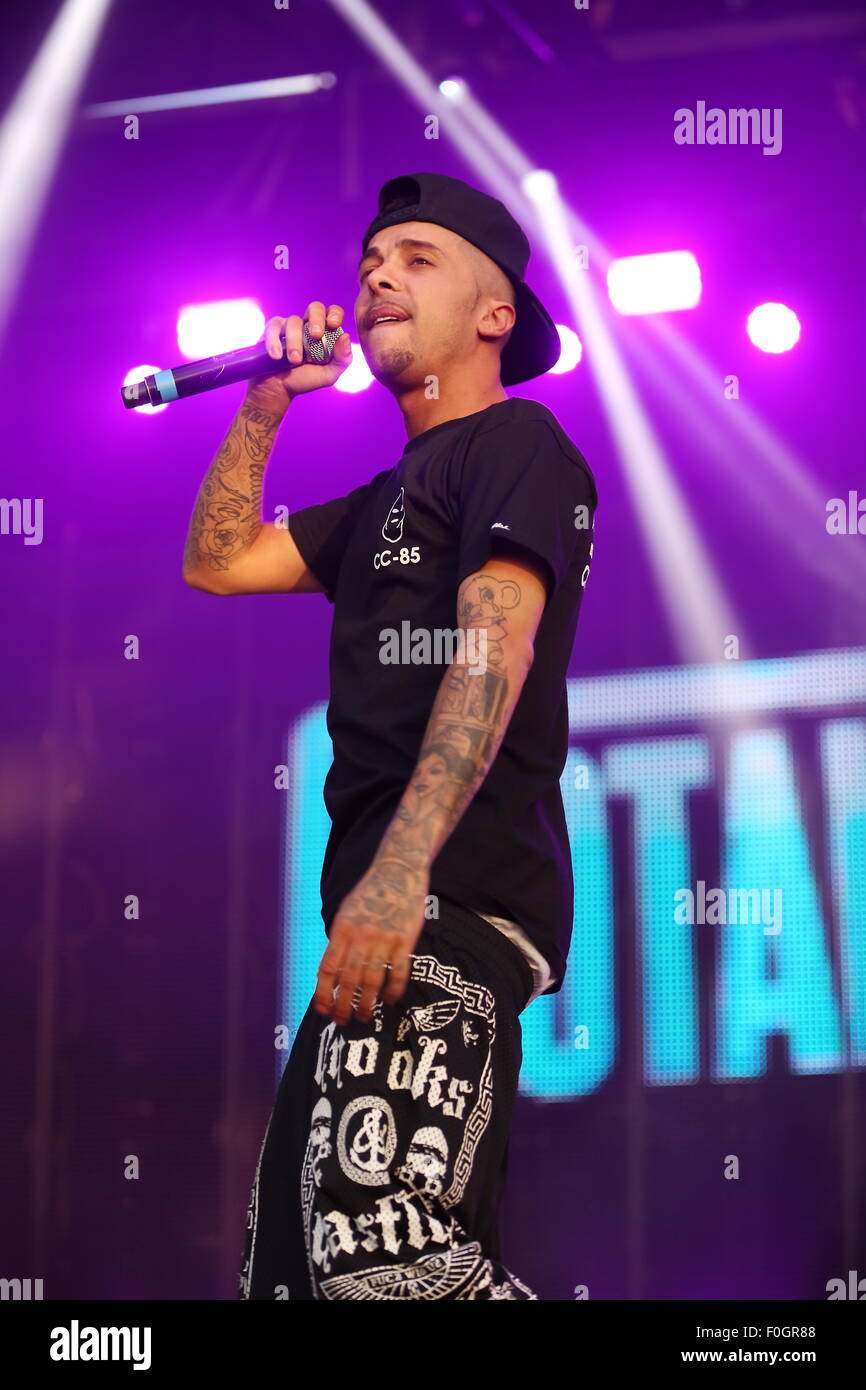 Betley, Cheshire, UK. 15th August, 2015. Former NDubz performer Dappy performs live at Signal 1