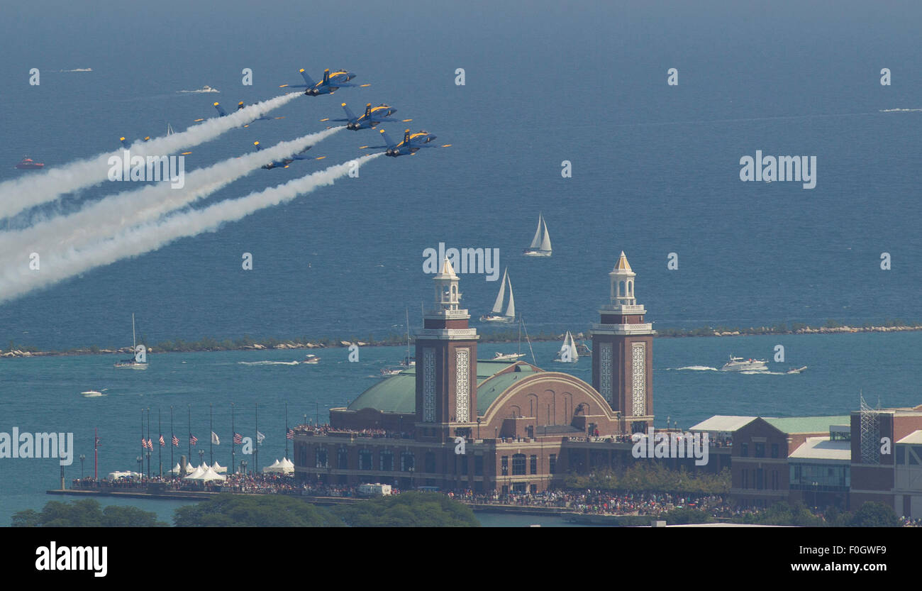 Chicago, IL, USA. 15th Aug, 2015. Chicago, Illinois, U.S. - U.S. Navy Blue Angels Flight Demonstration Squadron perform at the 2015 Chicago Air & Water Show in Chicago, IL. © csm/Alamy Live News Stock Photo