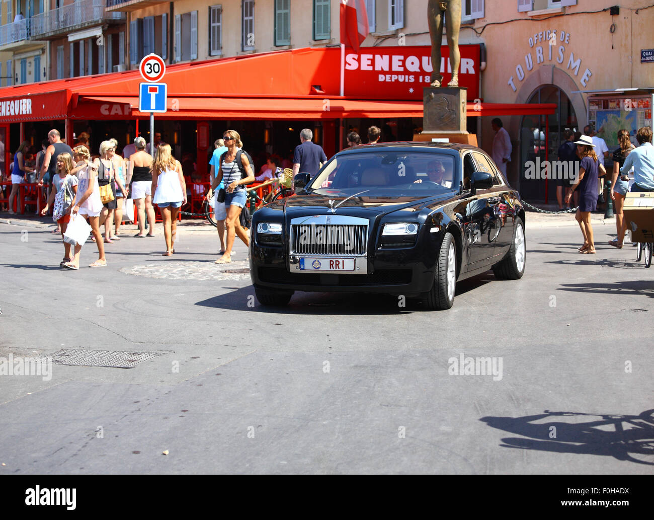rolls royce at St Tropez with RR1 number plate Stock Photo - Alamy