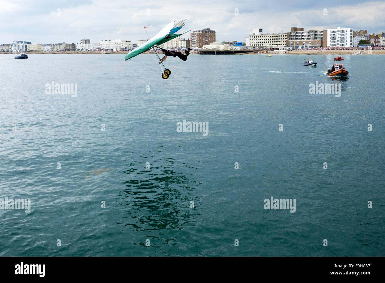 attends the Worthing Birdman 2015 on 16/08/2015 at Worthing Pier, Worthing. With ideal flying conditions on the Saturday, Sunday saw very calm conditions and the wind in the wrong direction making flying very difficult.. Picture by Julie Edwards/Alamy Live News Stock Photo