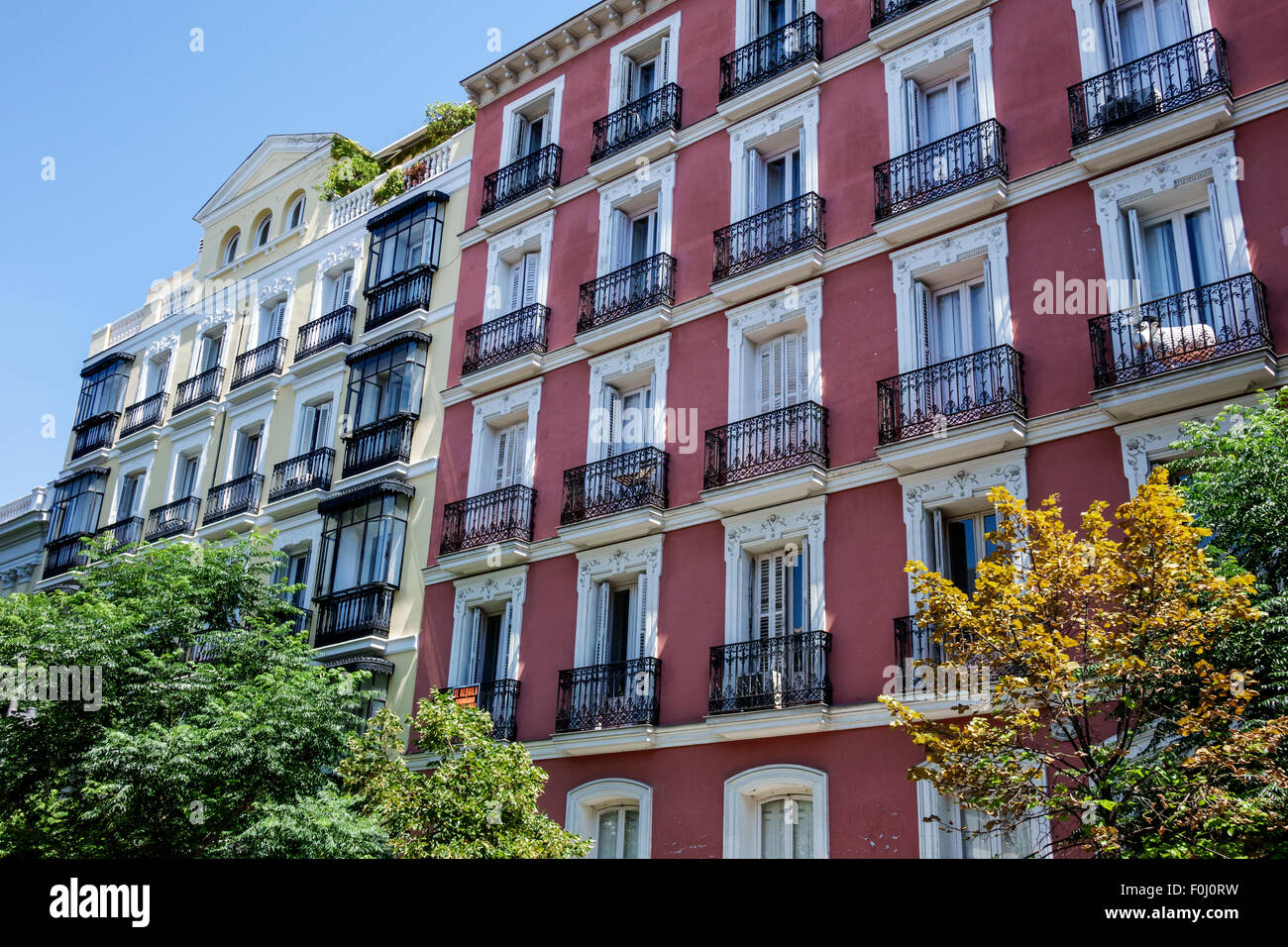 Madrid Spain,Hispanic Salamanca,Recoletos,Calle Pedro Munoz Seca,building,apartment,apartments