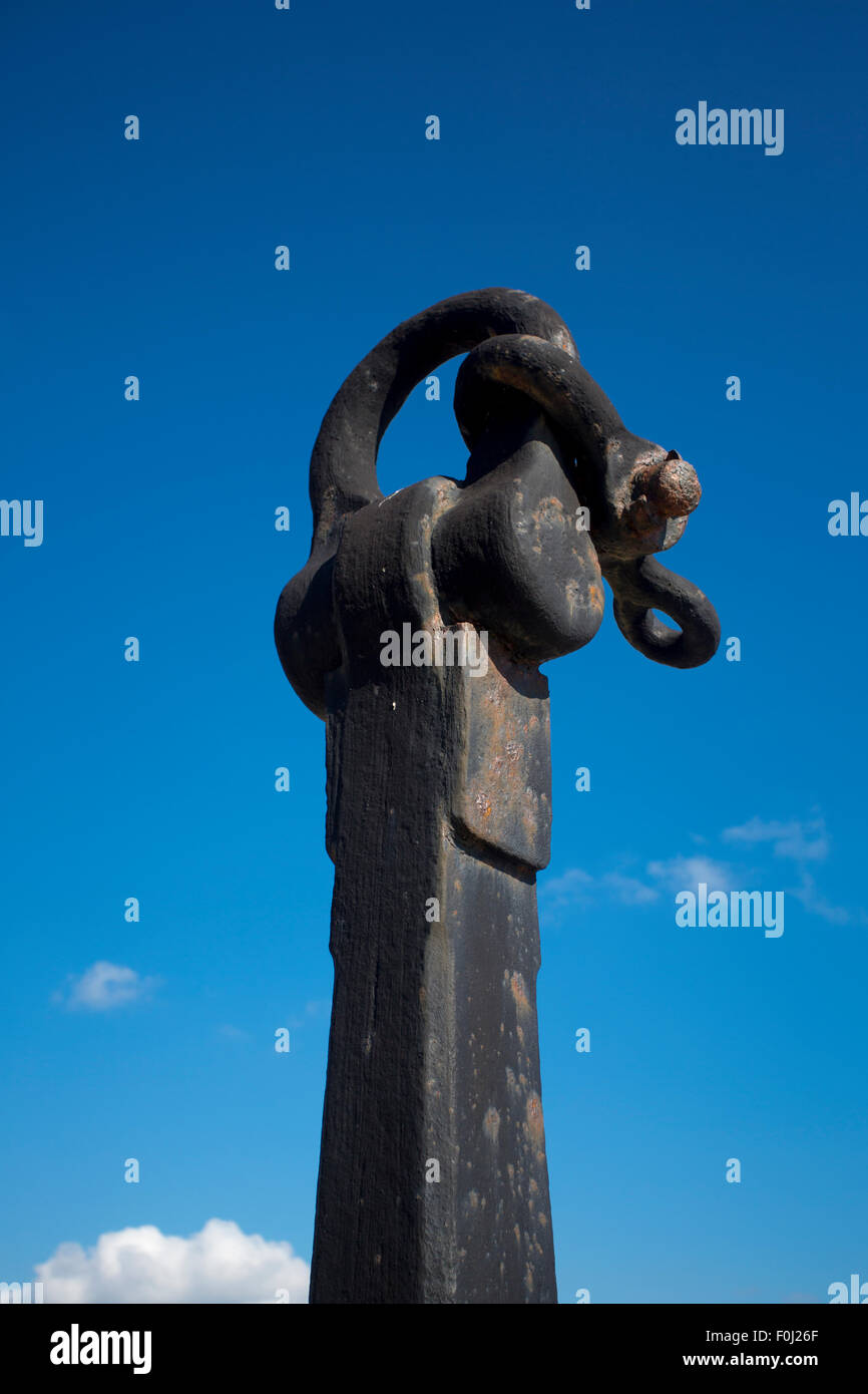 Old anchor at the Memorial of the battle of the Atlantic in Brittany, at the Pointe de Pen Hir. Stock Photo