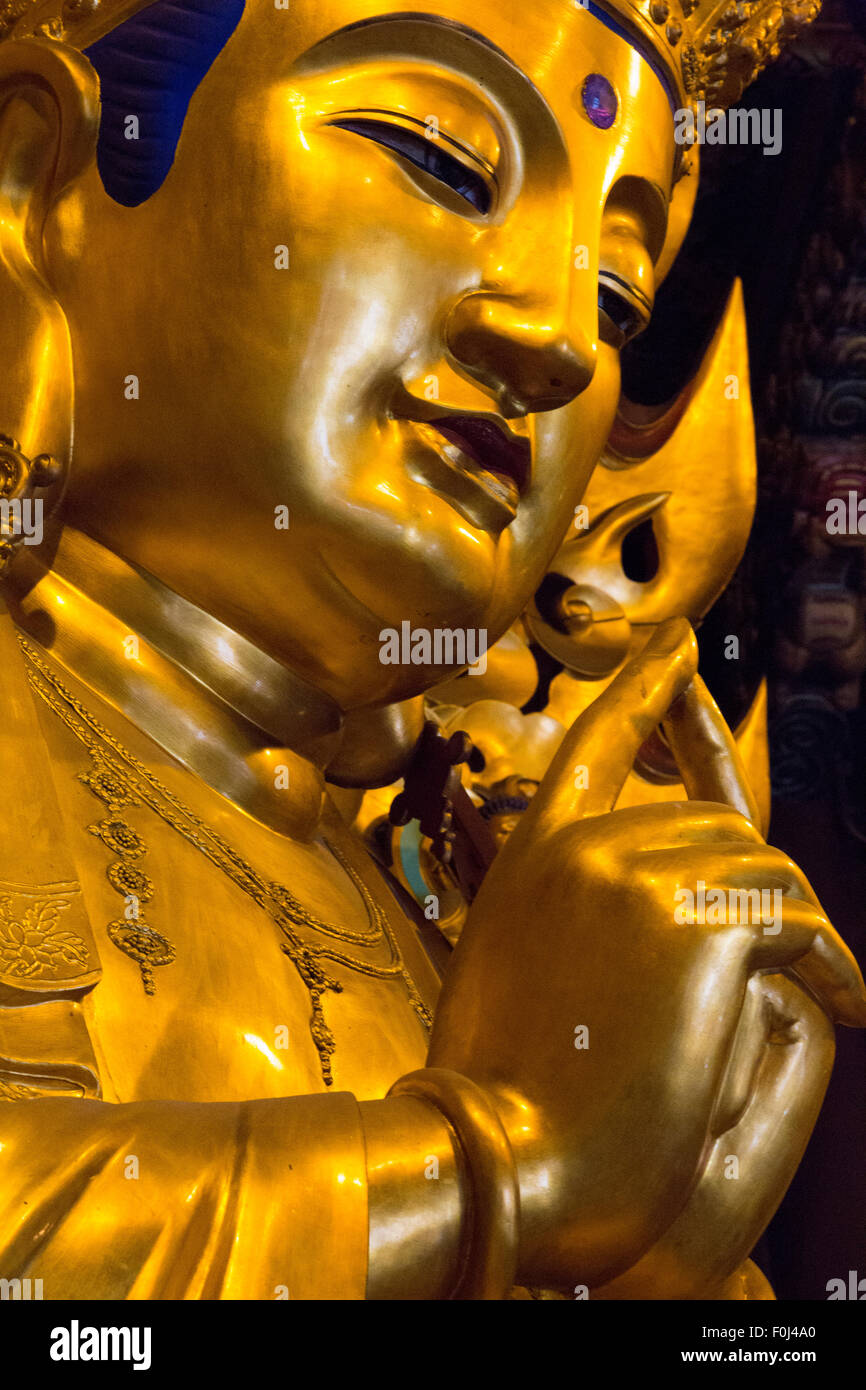 Close-up of the Golden Buddha at the temple of Jade in Shanghai Stock Photo