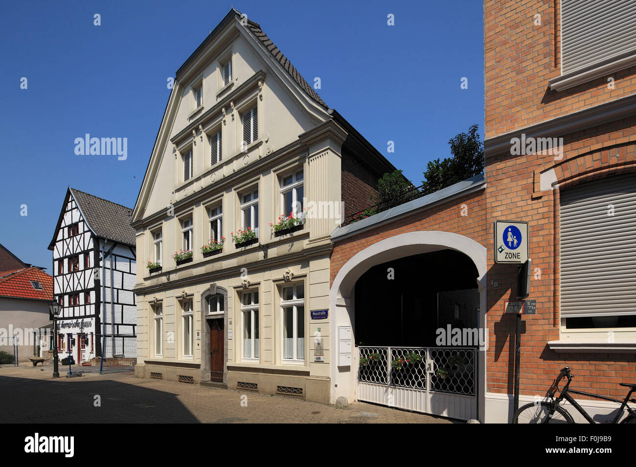 Huus Stock Photos Huus Stock Images Alamy