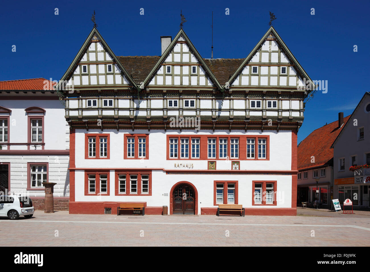 Rathaus auf dem Marktplatz von Blomberg, Weserbergland, Naturpark Teutoburger Wald / Eggegebirge, Nordrhein-Westfalen Stock Photo