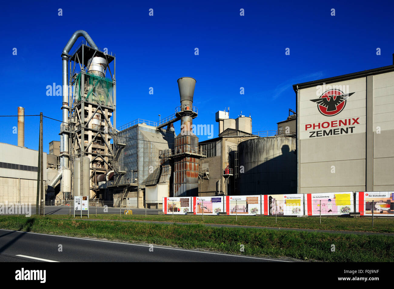 Bauindustrie, Phoenix Zementwerke Krogbeumker in Beckum, Muensterland, Nordrhein-Westfalen Stock Photo