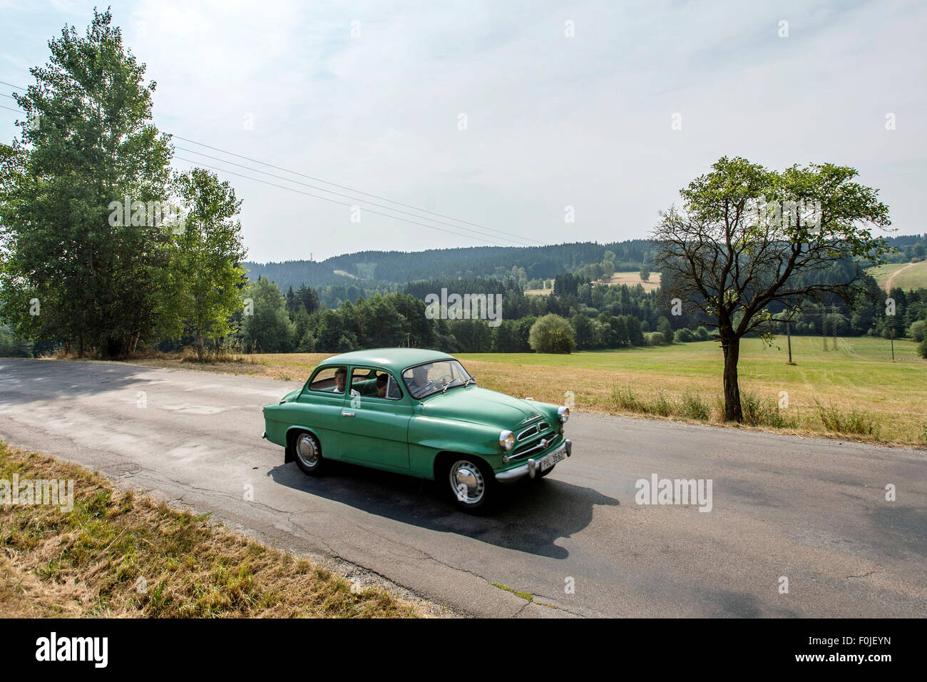 Trhova Kamenice, Czech Republic. 15th Aug, 2015. The eighth annual meeting of Skoda Spartak cars. Over thirty vintage cars arrived to Trhova Kamenice, Czech Republic, August 15, 2015. The Skoda 440 called Spartak and the similar 445 and 450 cabriolet are cars that were produced in Czechoslovakia between 1955 and 1959. © David Tanecek/CTK Photo/Alamy Live News Stock Photo