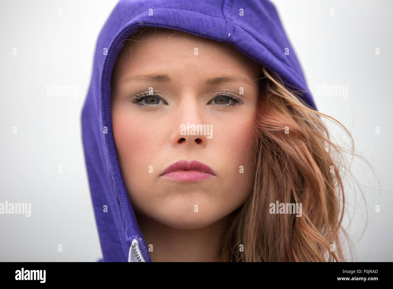 Female model with blue eyes hi-res stock photography and images - Alamy