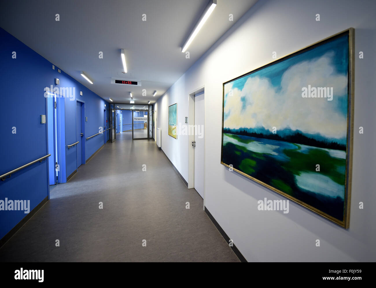 Psychiatric wards hires stock photography and images Alamy