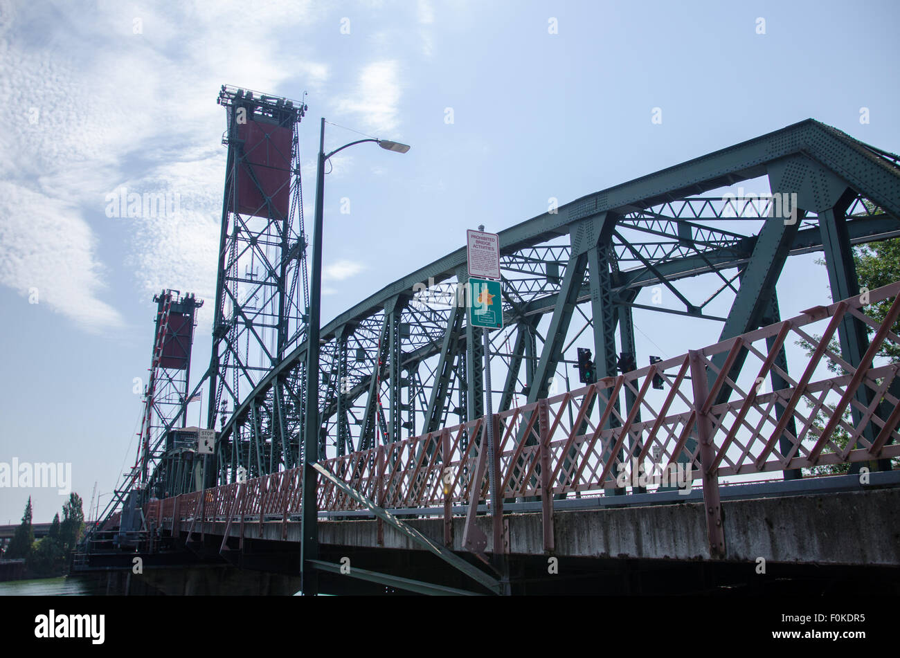 Hawthorne Bridge, constructed in 1910. The oldest operating vertical lift bridge in the United