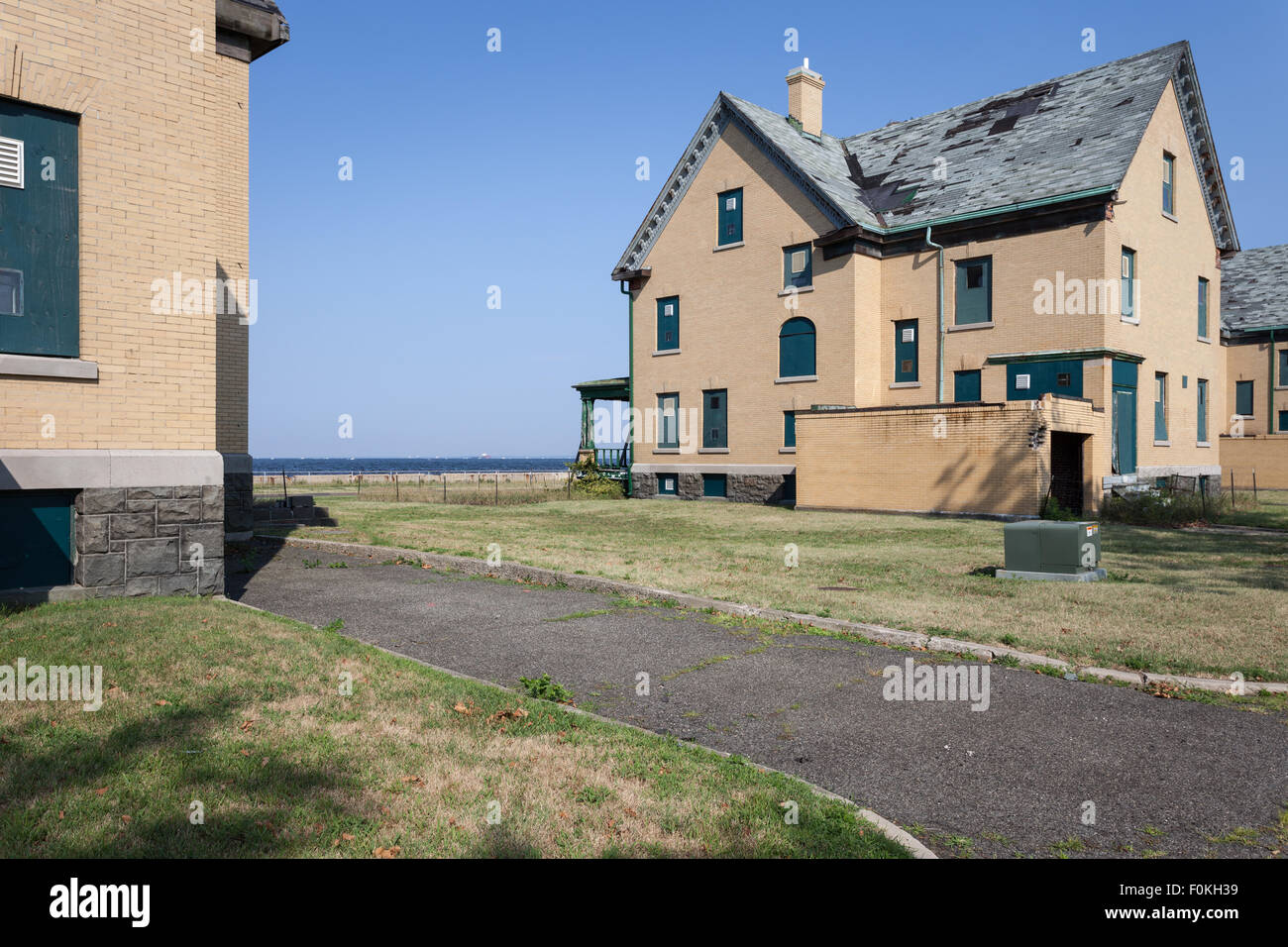 View of Officers' Row along Hartshorne Drive from the parade grounds