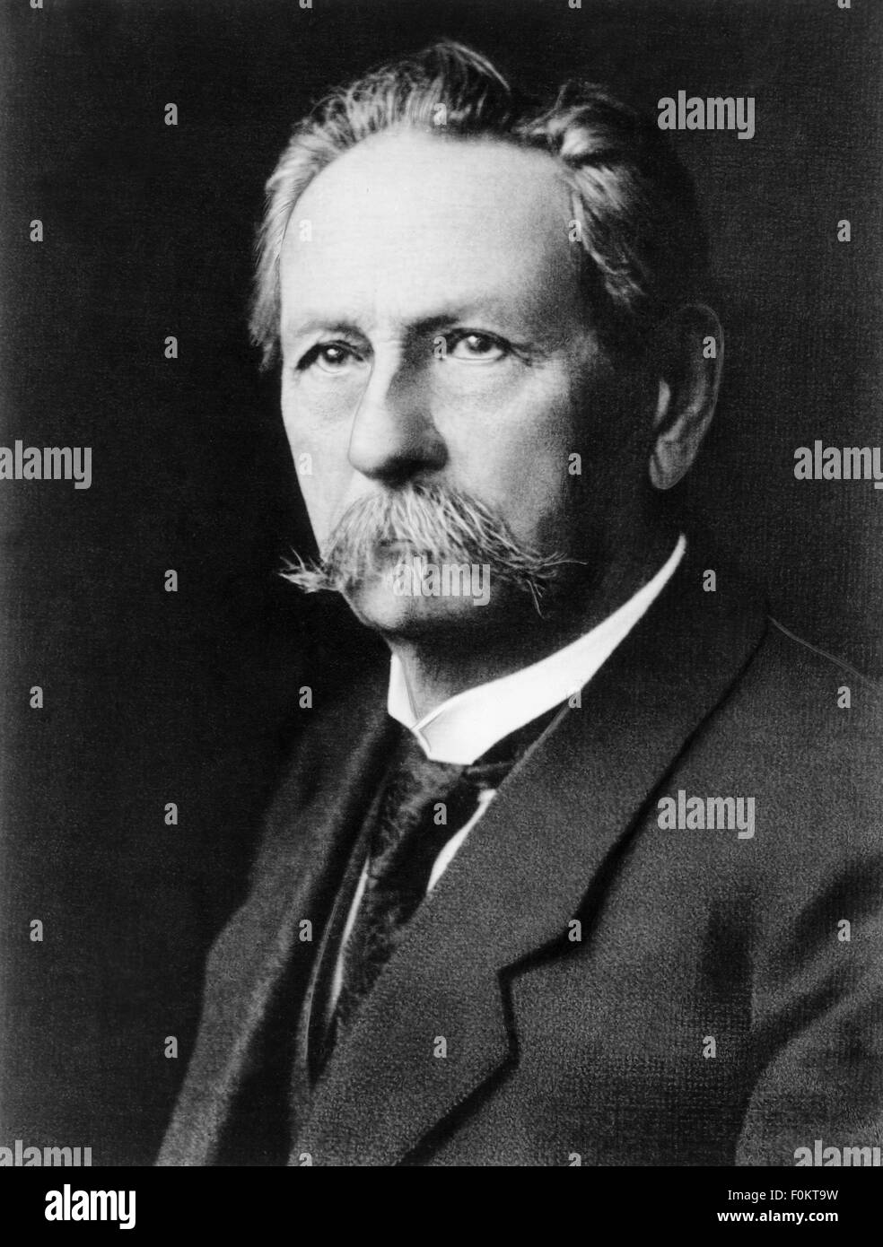 Benz, Carl, 26.11.1844 - 4.4. 1929, German car design engineer, portrait, circa 1900, Stock Photo