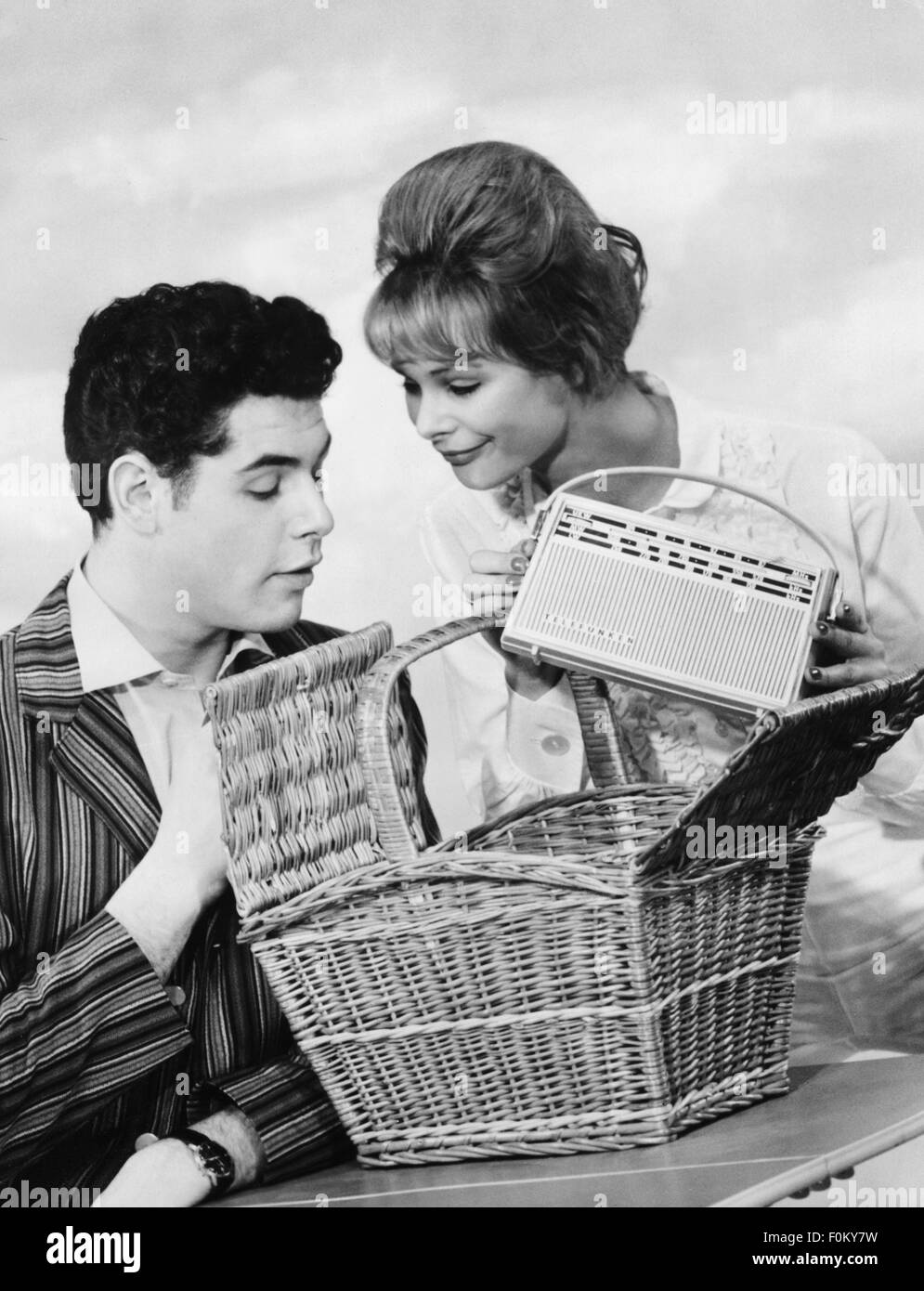 broadcast, radio, young couple with portable radio 'Filius' by Telefunken, 1950s, Additional-Rights-Clearences-Not Available Stock Photo