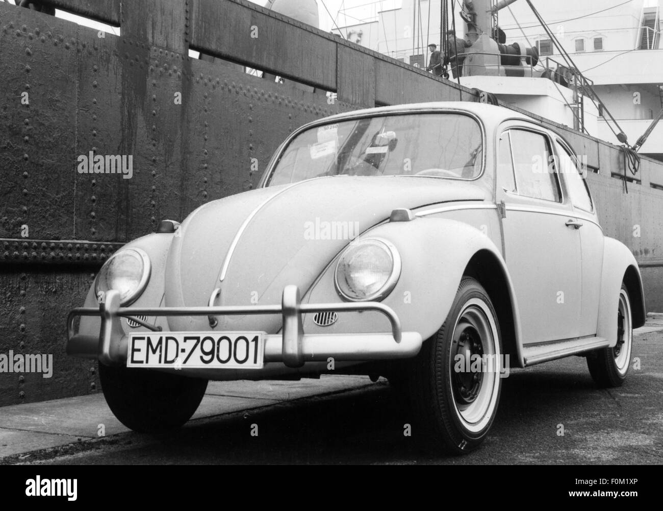 transport / transportation, car, vehicle variants, Volkswagen, VW beetle, first vehicle manufactured at the Emden plant, harbour, Emden, 1965, Additional-Rights-Clearences-Not Available Stock Photo