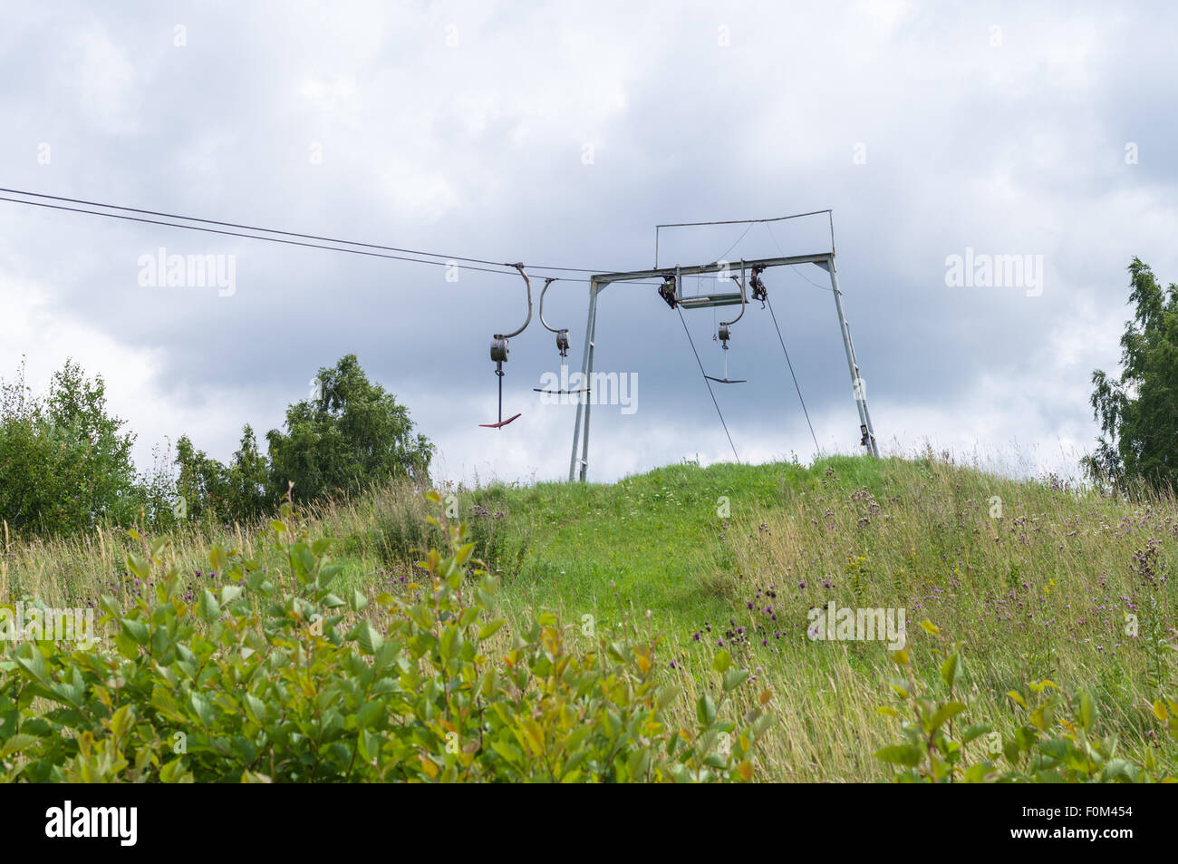 Old lift hi-res stock photography and images - Alamy