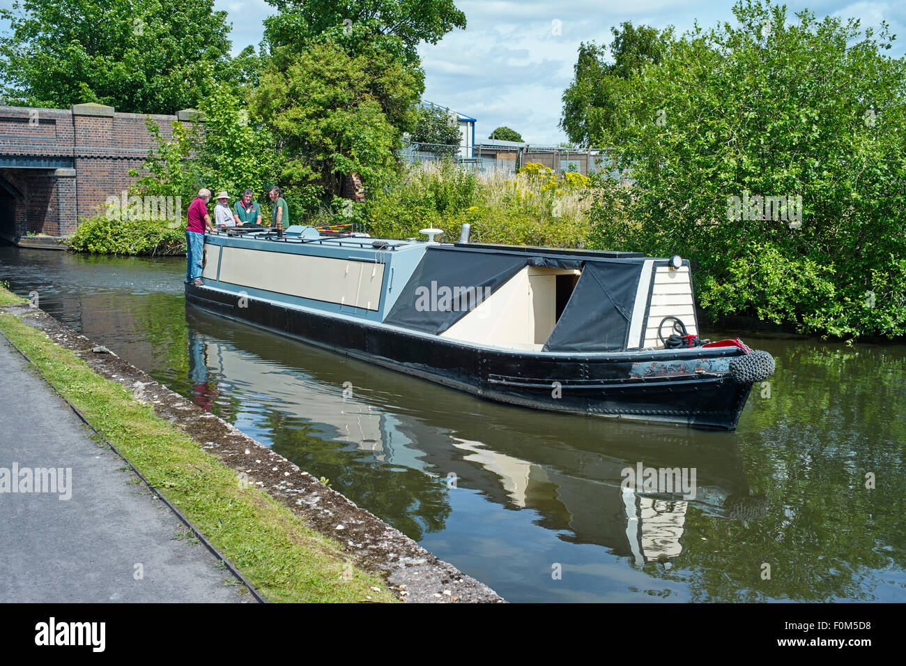 Russell Newbery engined narrowboat at Titford Stock Photo