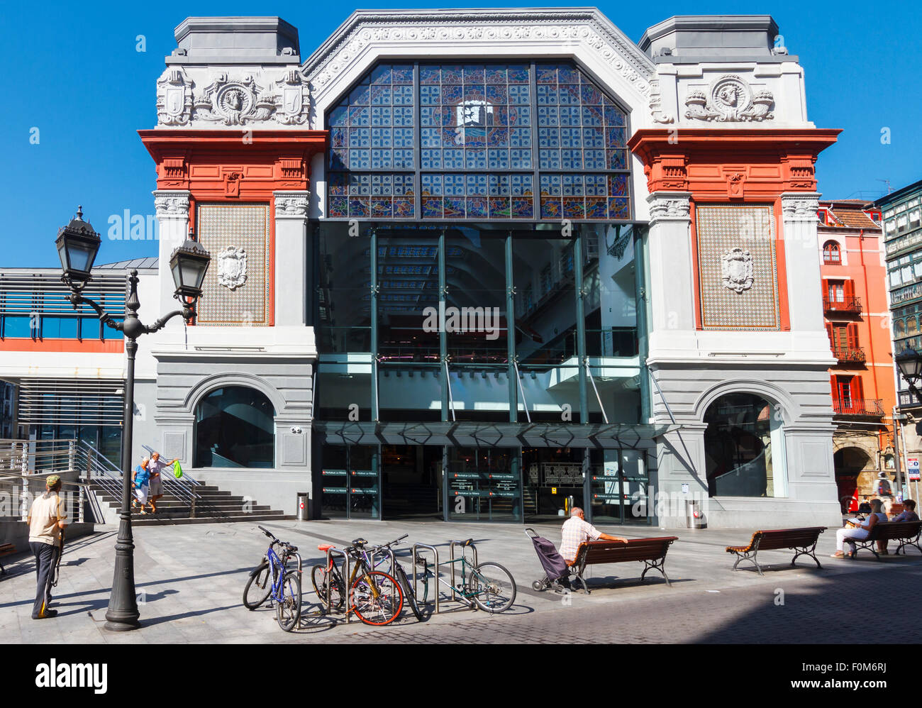 Mercado de la ribera and bilbao hi-res stock photography and images - Alamy