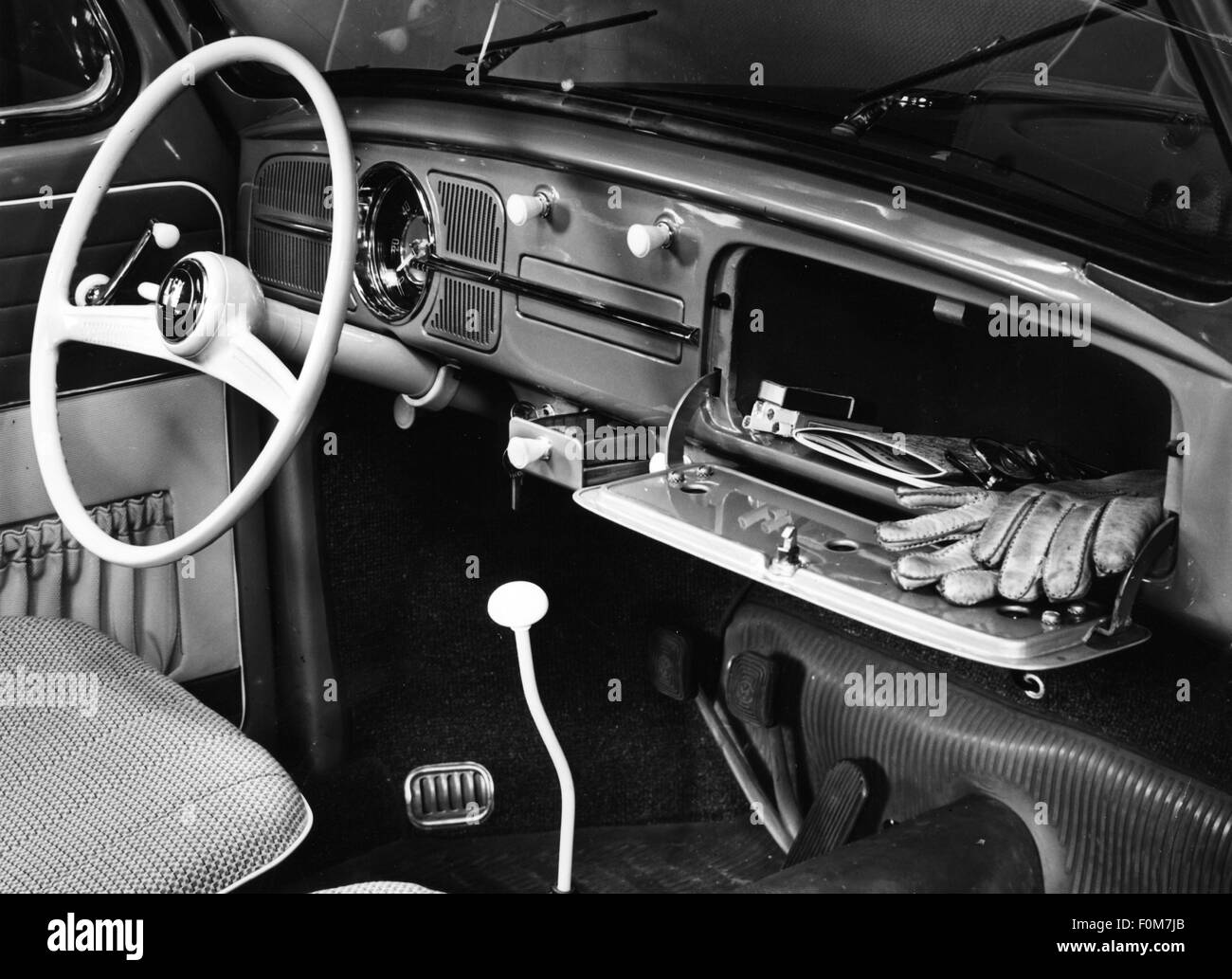 transport / transportation, car, vehicle variants, Volkswagen, VW beetle,  interior view, car dashboard and glove compartment, 1950s,  Additional-Rights-Clearences-Not Available Stock Photo - Alamy