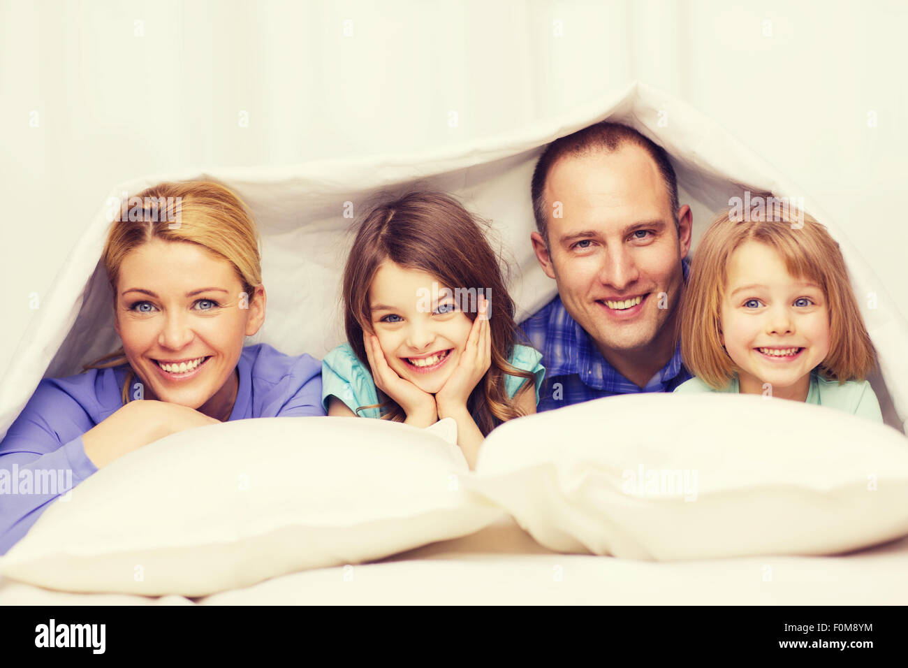 Family two childr hi-res stock photography and images - Alamy