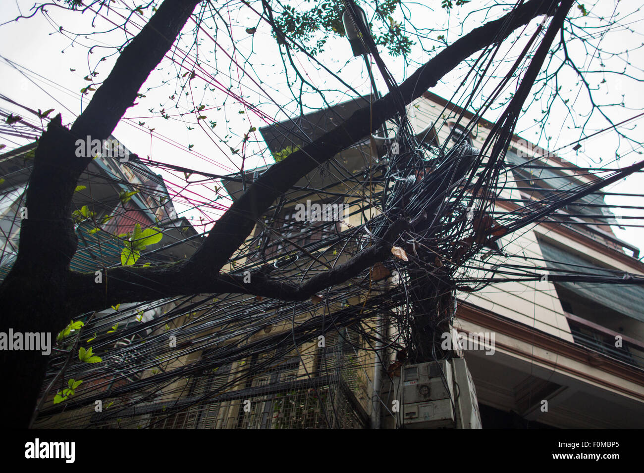 poor electricity network in Hanoi Stock Photo