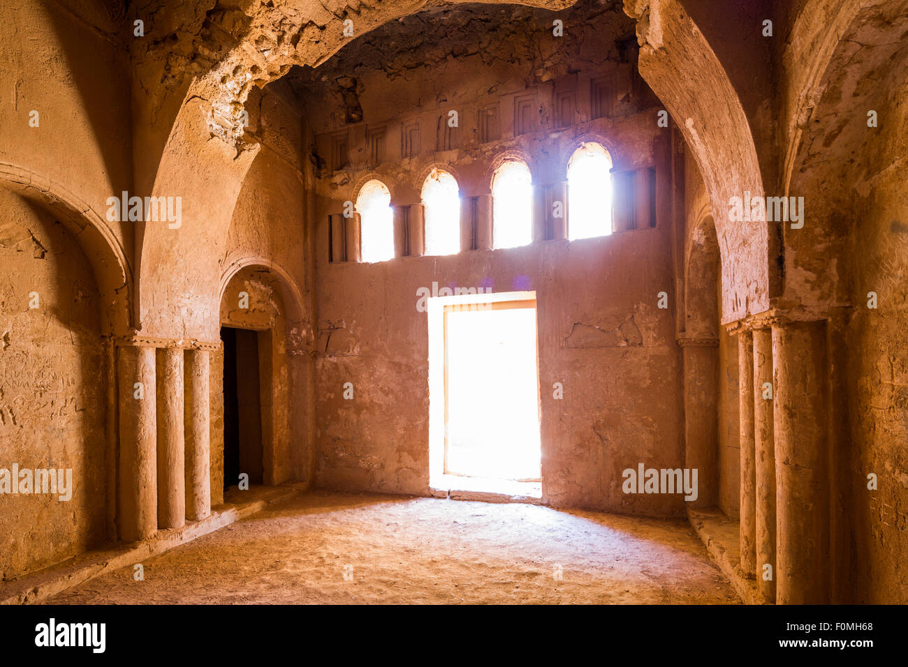 vaulted room, the early Islamic site of Qasr Kharana, Jordan Stock Photo