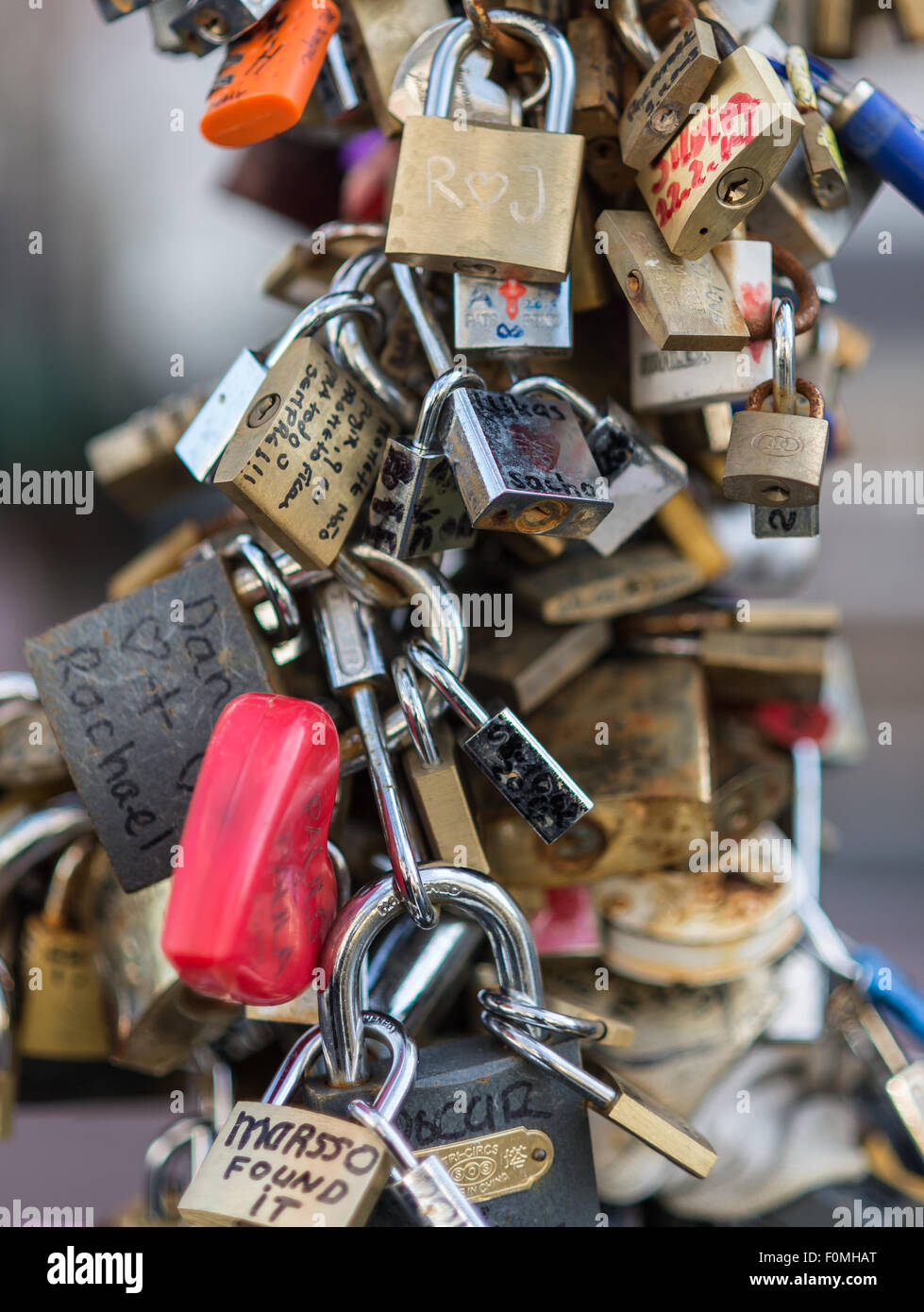 padlock on bridge Stock Photo - Alamy