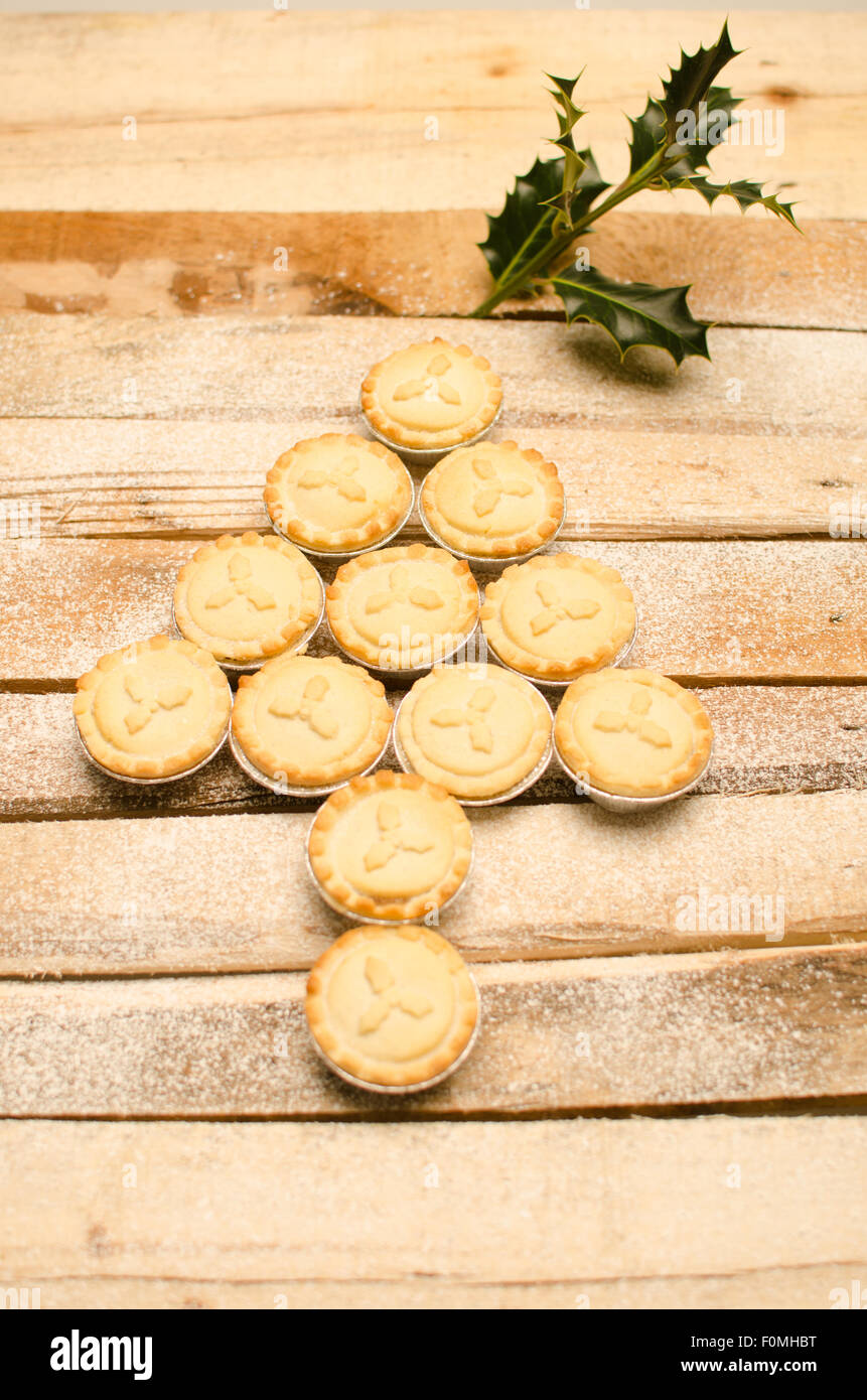 Christmas, sweet, tree, pie, pastry, mince, festive, xmas, fruit, traditional, mincemeat, sugar, baked, snack, plate, isol Stock Photo