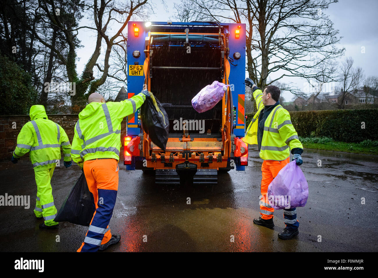Refuse collection hi-res stock photography and images - Alamy