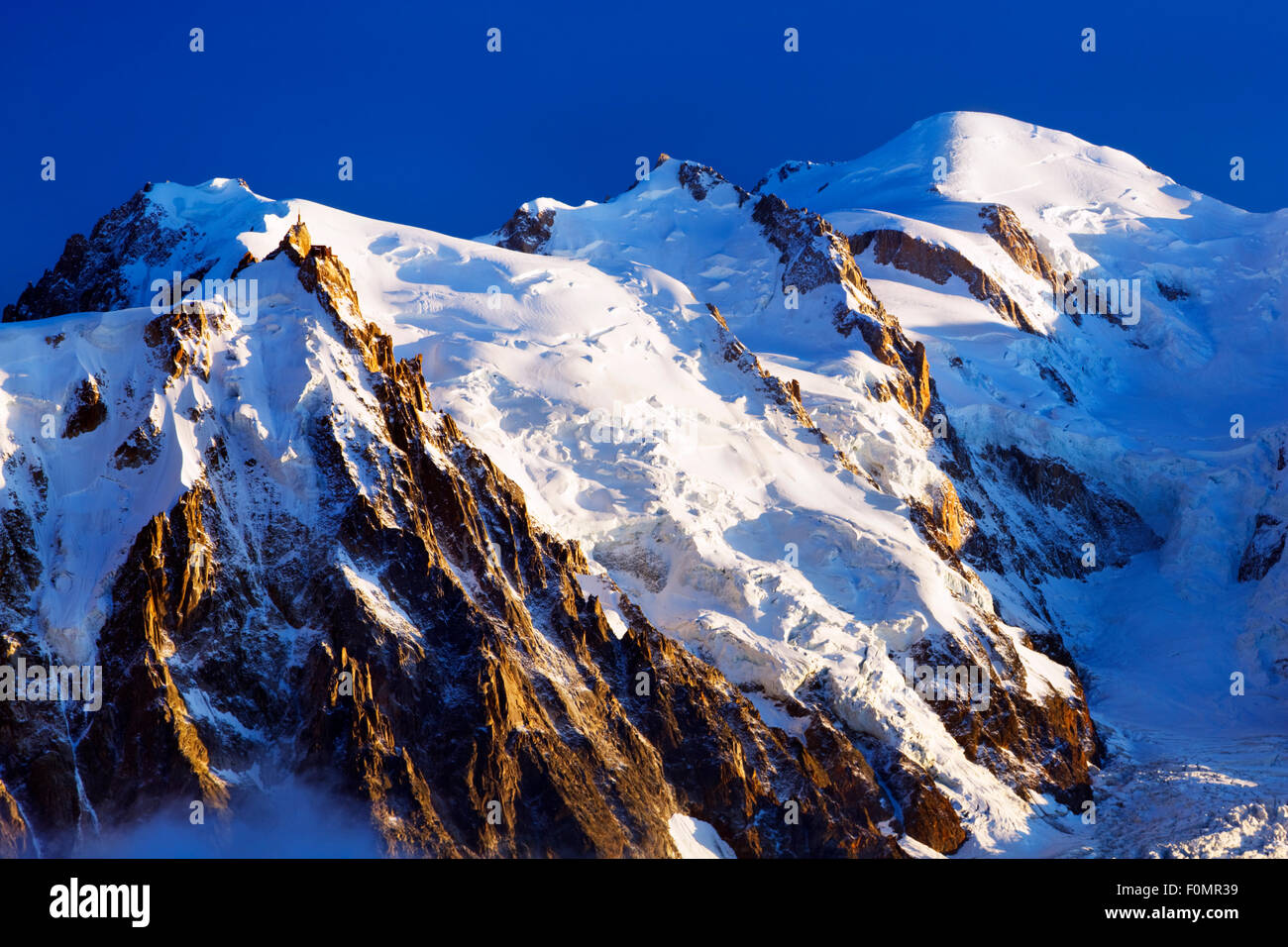 Aiguille du midi 3 hi-res stock photography and images - Alamy