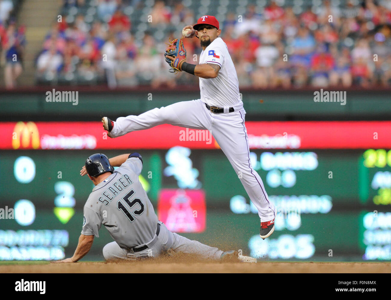 Arlington, Texas, USA. 18th Aug, 2015. Texas Rangers second baseman ...