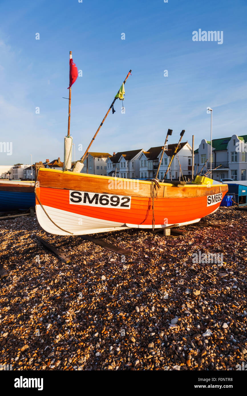 England, West Sussex, Worthing, Fishing Boat on Worthing Beach Stock ...