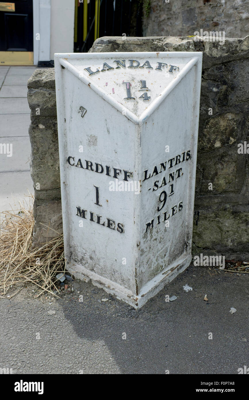 Local Road Mileage Marker in Canton Cardiff Stock Photo