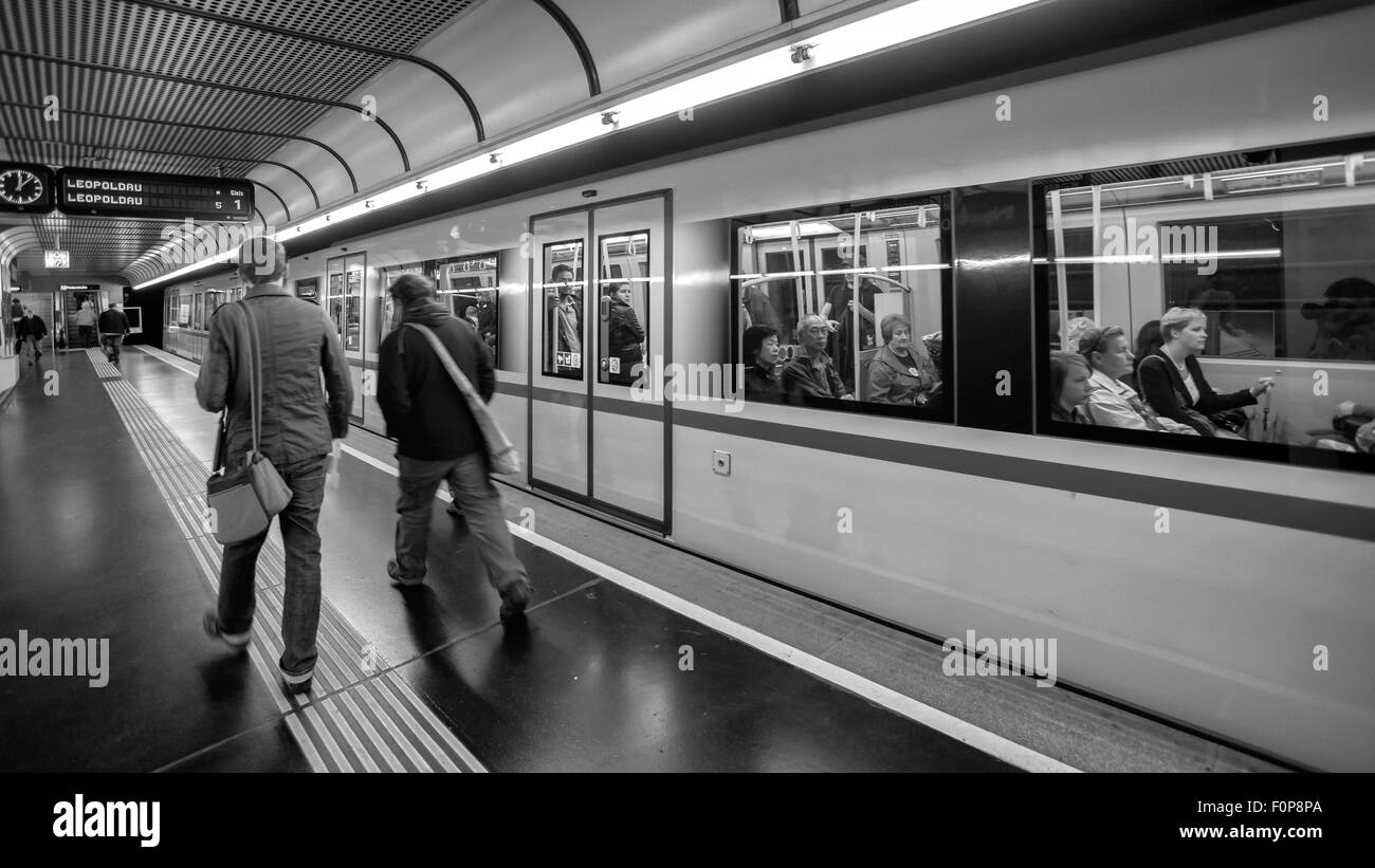 U bahn underground Black and White Stock Photos & Images - Alamy