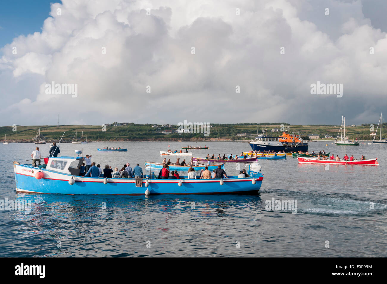 Pilot gigs boat racing hi-res stock photography and images - Alamy