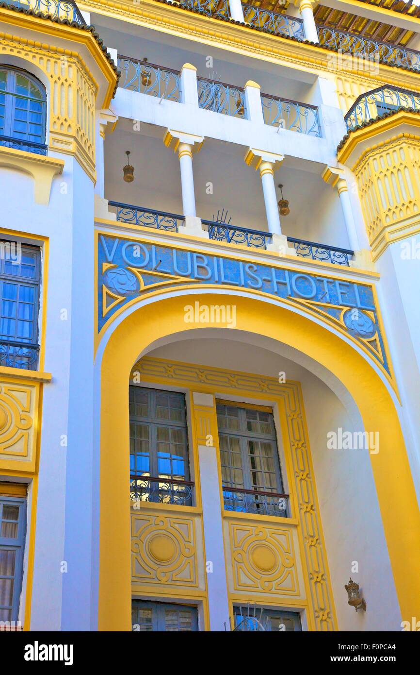 Art deco exterior hi-res stock photography and images - Alamy