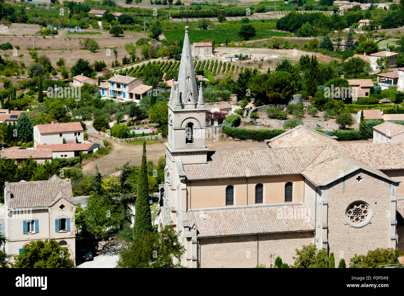 Bonnieux france hi-res stock photography and images - Alamy