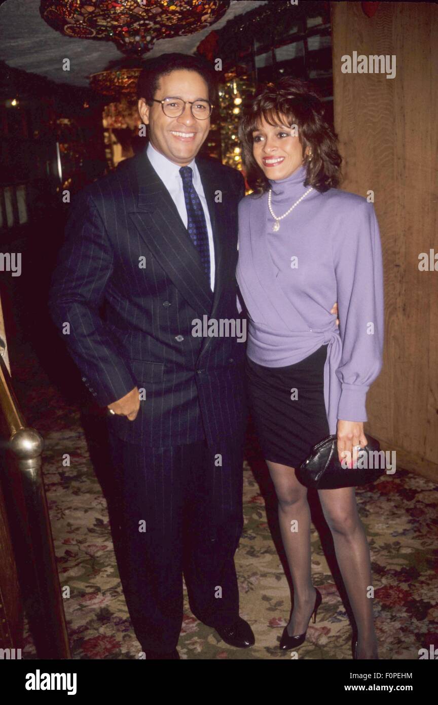 Gumbel judie burstein globe wire alamy live hires stock photography