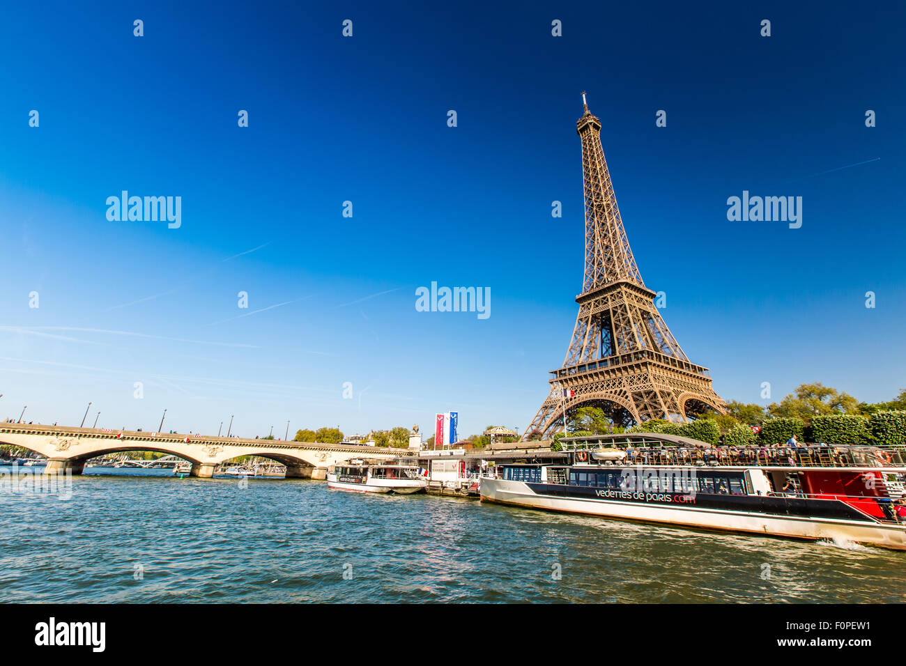 France Paris Seine pleasure-boat Stock Photo - Alamy