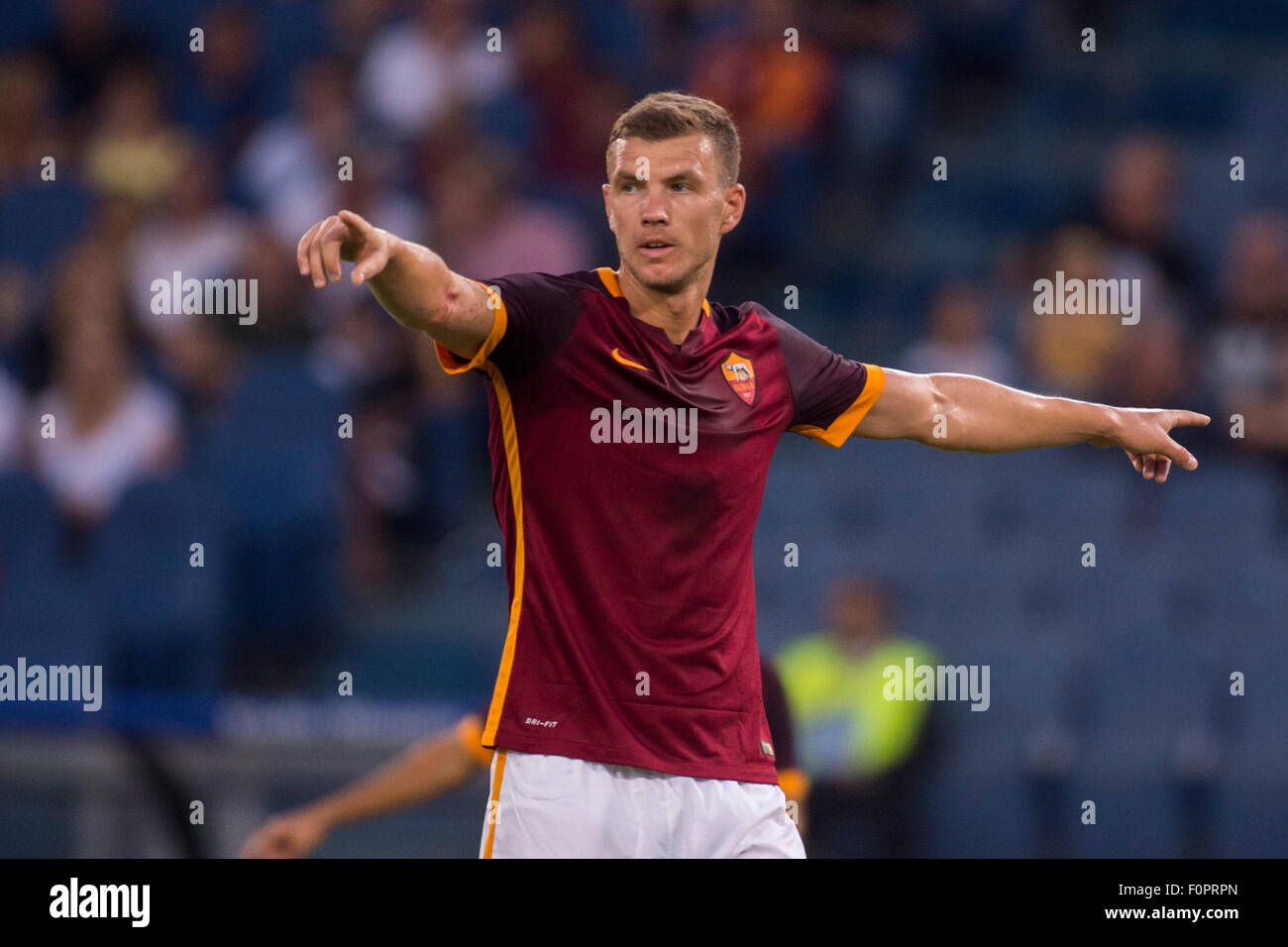 79 Edin Džeko Kit Stock Photos, High-Res Pictures, and Images