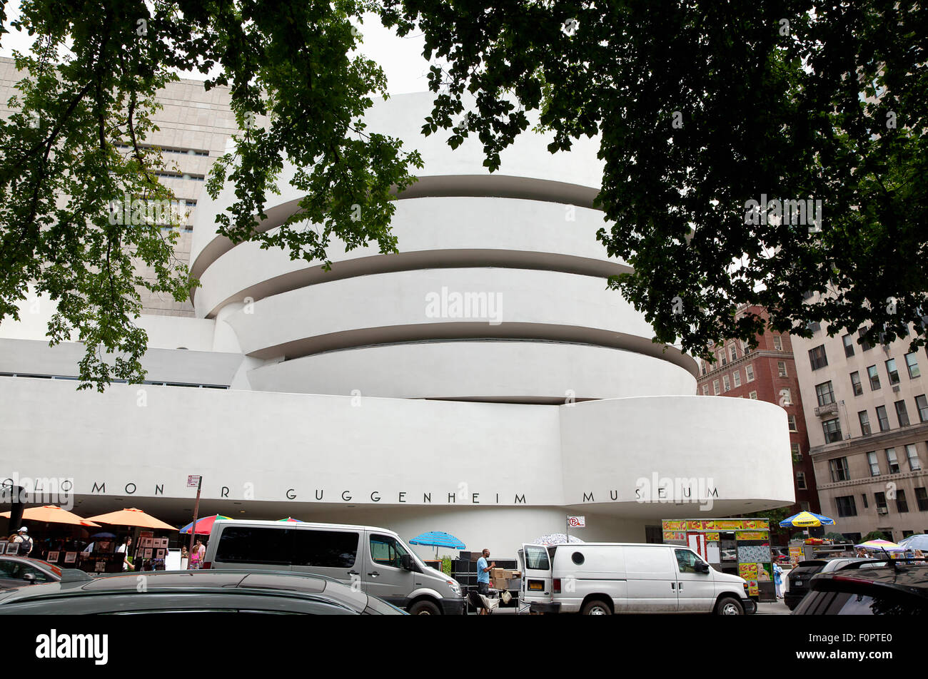 USA, New York State, New York City, Manhattan, Exterior of the Solomon R Guggenheim Museum on 5th Avenue. Stock Photo
