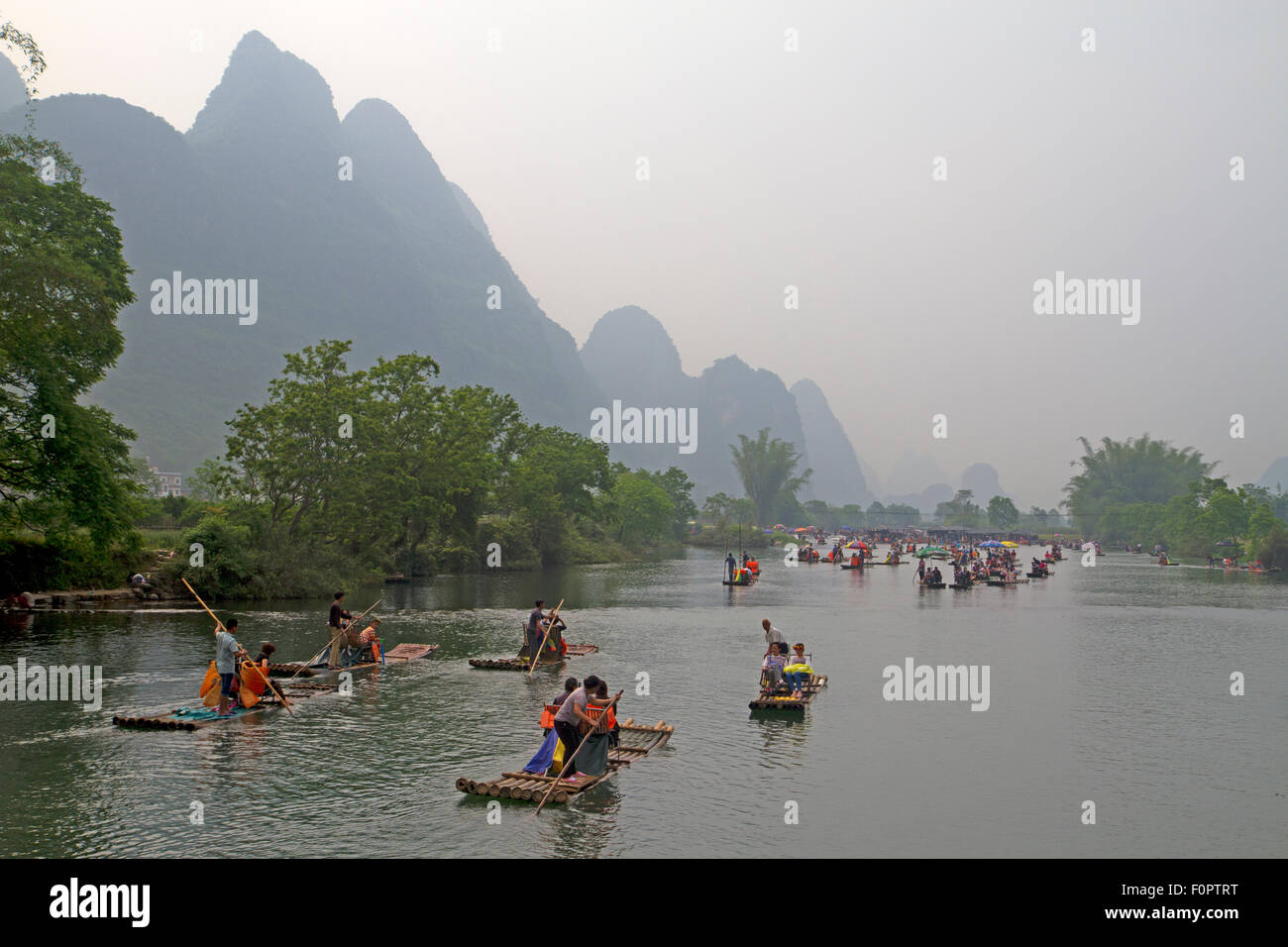 Bamboo rafts on the Yulong River near Yangshuo Stock Photo