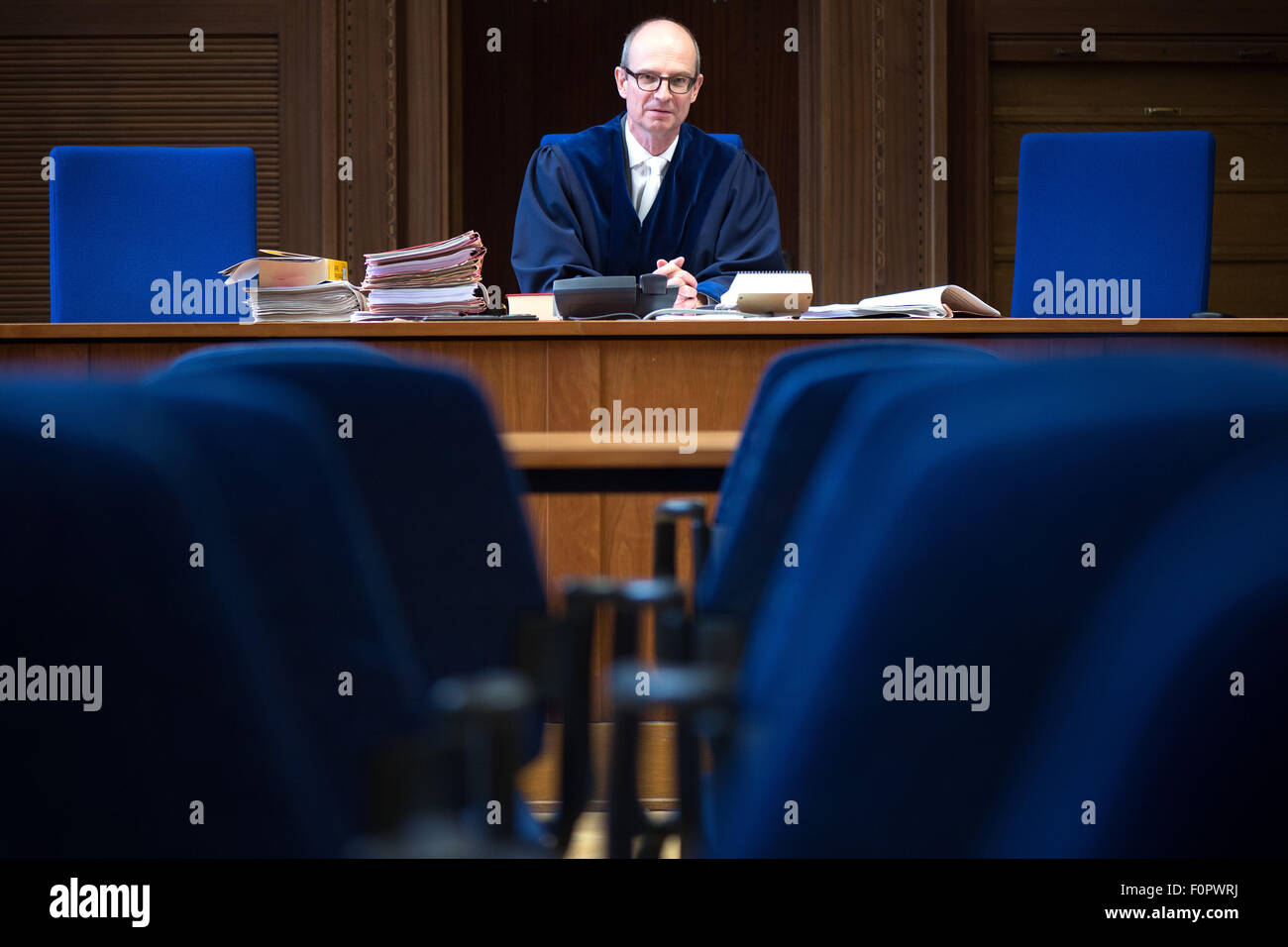 Asylklagen Hi res Stock Photography And Images Alamy
