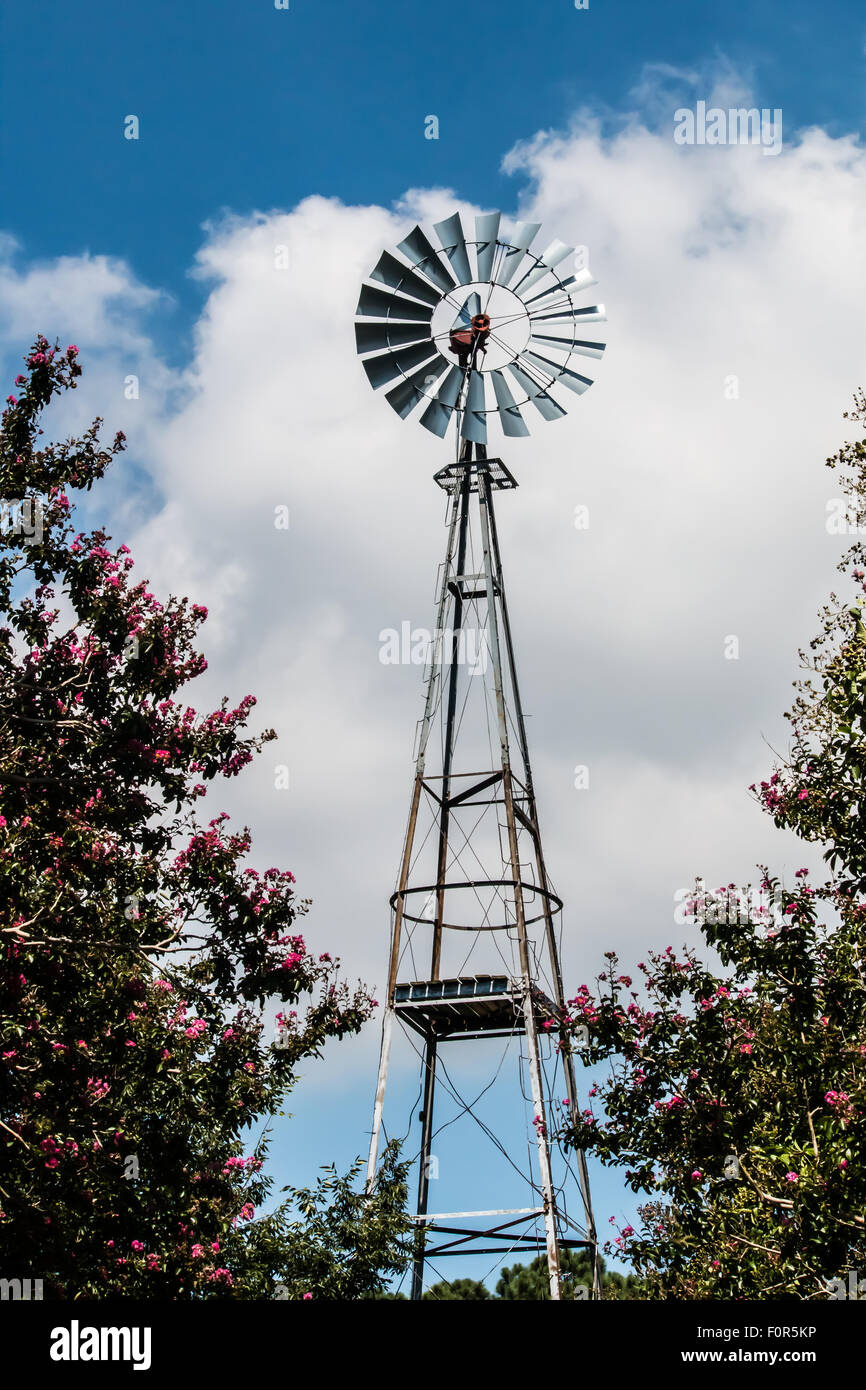 American farm windmill hires stock photography and images Alamy