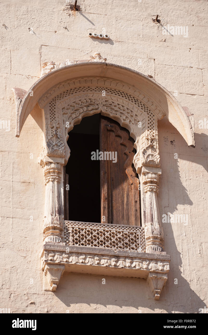 Jodhpur, India. Mehrangarh sandstone hill fort of the Marwar rulers. White carved window. Stock Photo