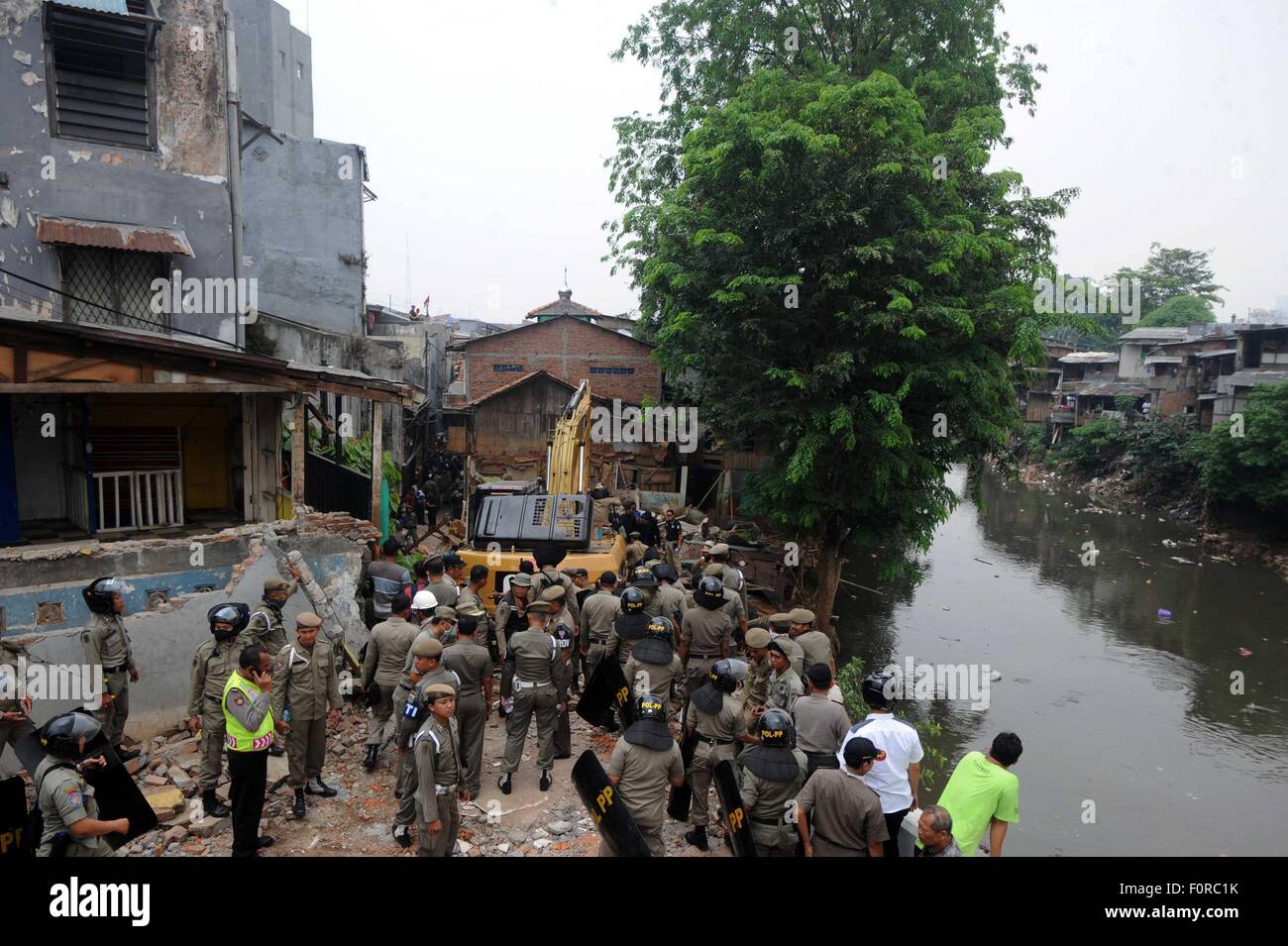 Jakarta indonesia river people hi-res stock photography and images - Alamy