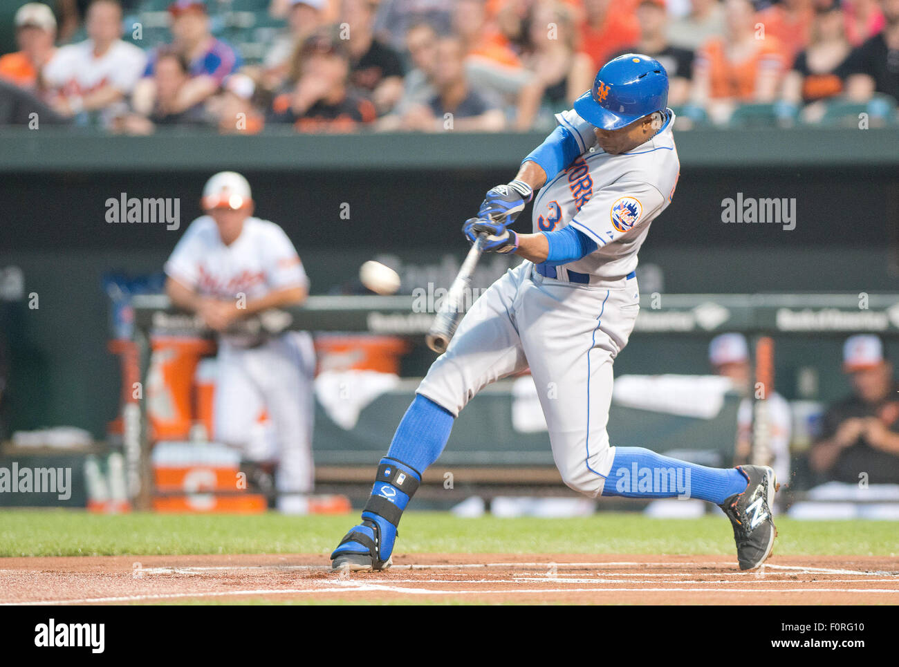 New York Mets right fielder Curtis Granderson (3) connects for a home ...