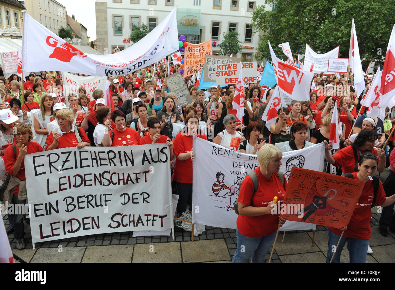 Worms, Germany - June 22, 2009 - Women protest against low payment in the nusery and kindergarten segment, strike and demonstrat Stock Photo