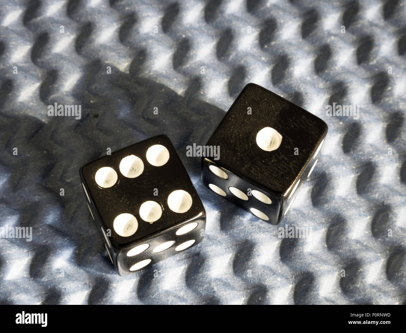 Lucky seven dice roll dice hires stock photography and images Alamy